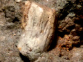 185b