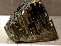 587d